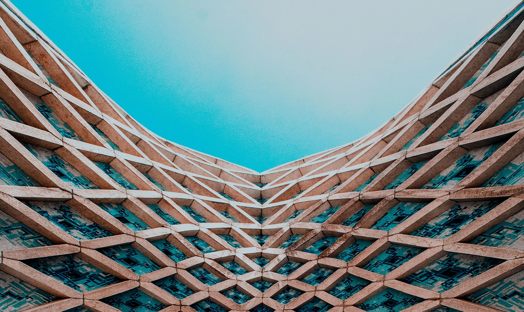 Sam Moghadam Khamseh Baii27w6z7k Unsplash 1 (1)